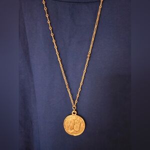 Tory Burch Gold Tone Hand Medallion Pendant Necklace Statement Chain